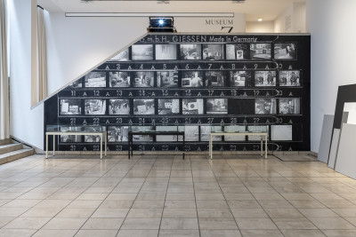 Ausstellungsansichten der Installation 