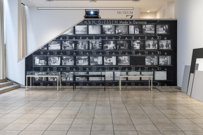 Ausstellungsansichten der Installation 